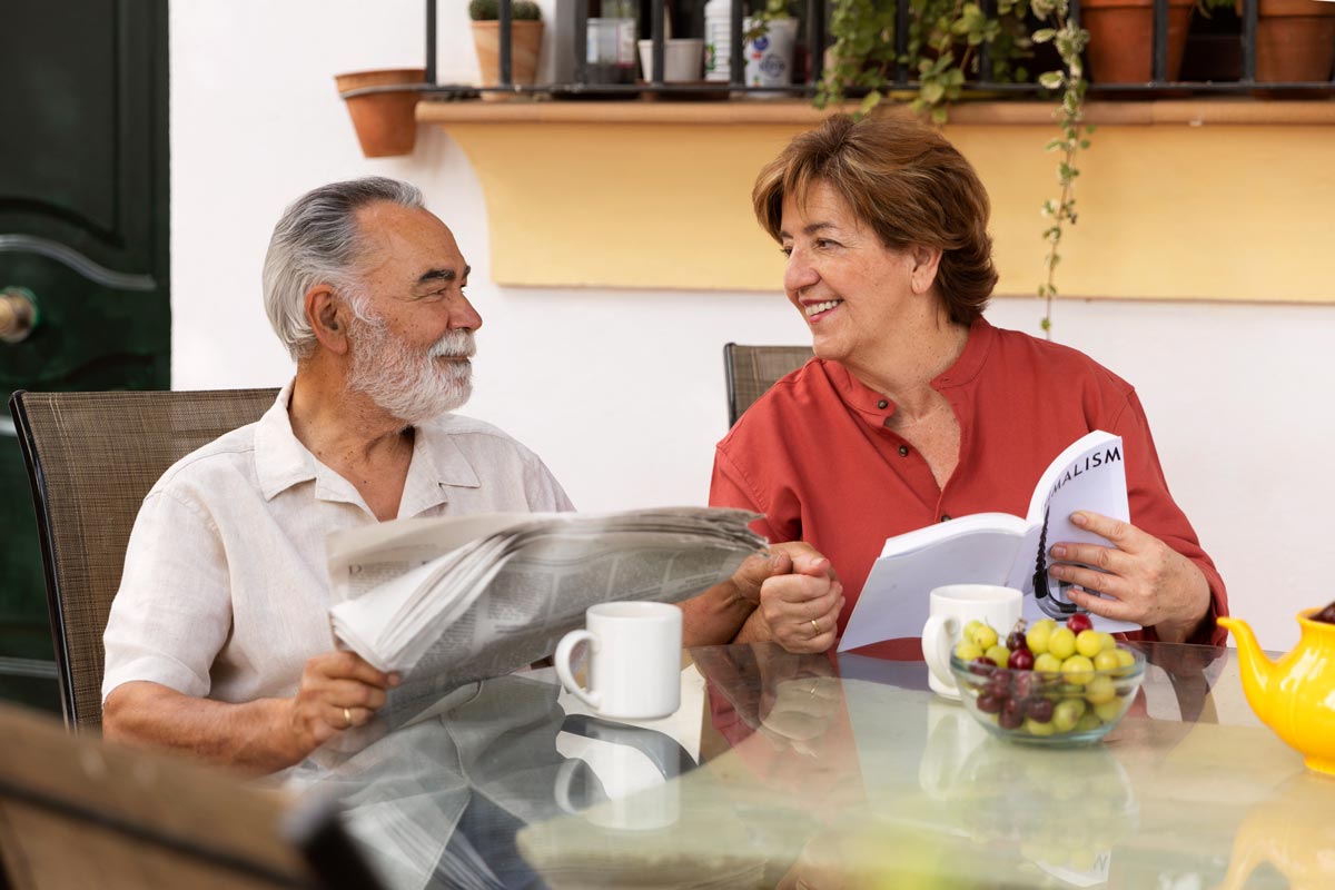 ¿Cómo brindar tranquilidad y cuidar a las personas mayores en casa?